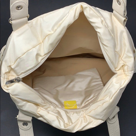 Mandarina Duck Cream Nylon Shoulder Bag Light Tote - Picture 6 of 8